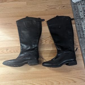 Euc wide calf penny boots